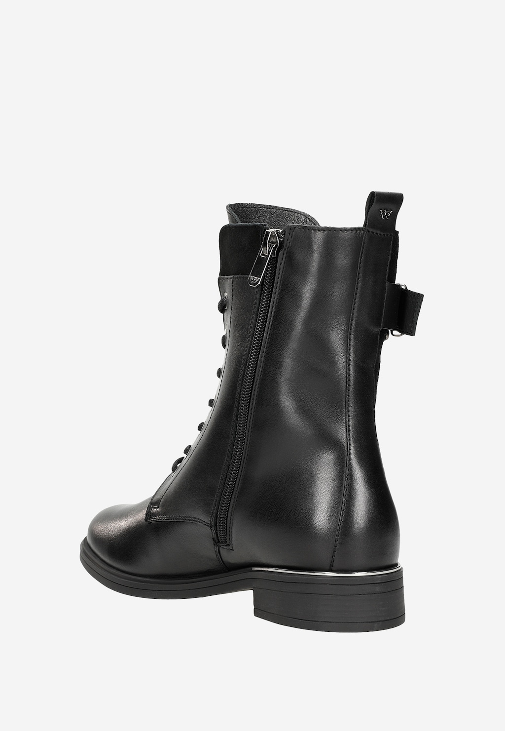 Czarne trzewiki damskie Wojas 64042-71 z bocznym zamkiem i klamrą z tyłu, wykonane z połączenia weluru i skóry licowej, widok z boku.