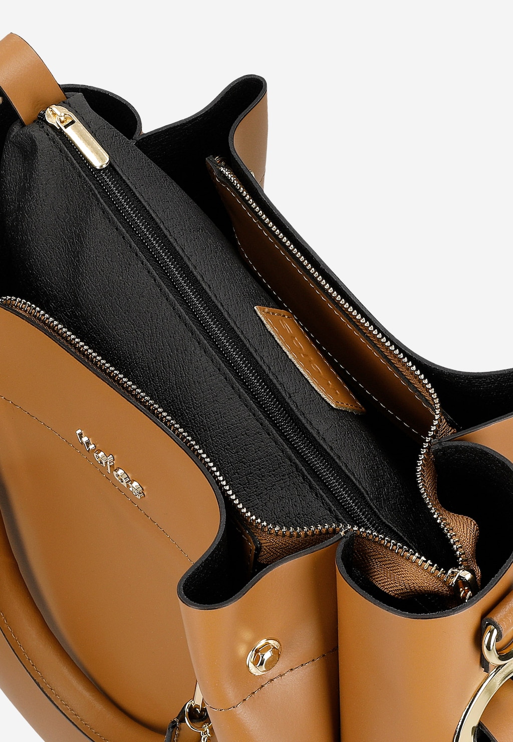 Jasnobrązowa torebka kuferek z ozdobnym frędzelkiem  80336-53 Widok 6