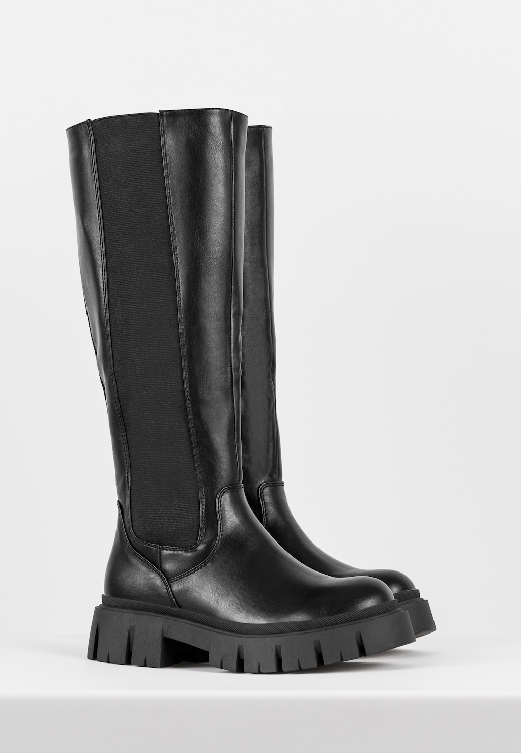 WJS czarne kozaki z elastyczną gumą na boku  WJS45022-51 Widok 2