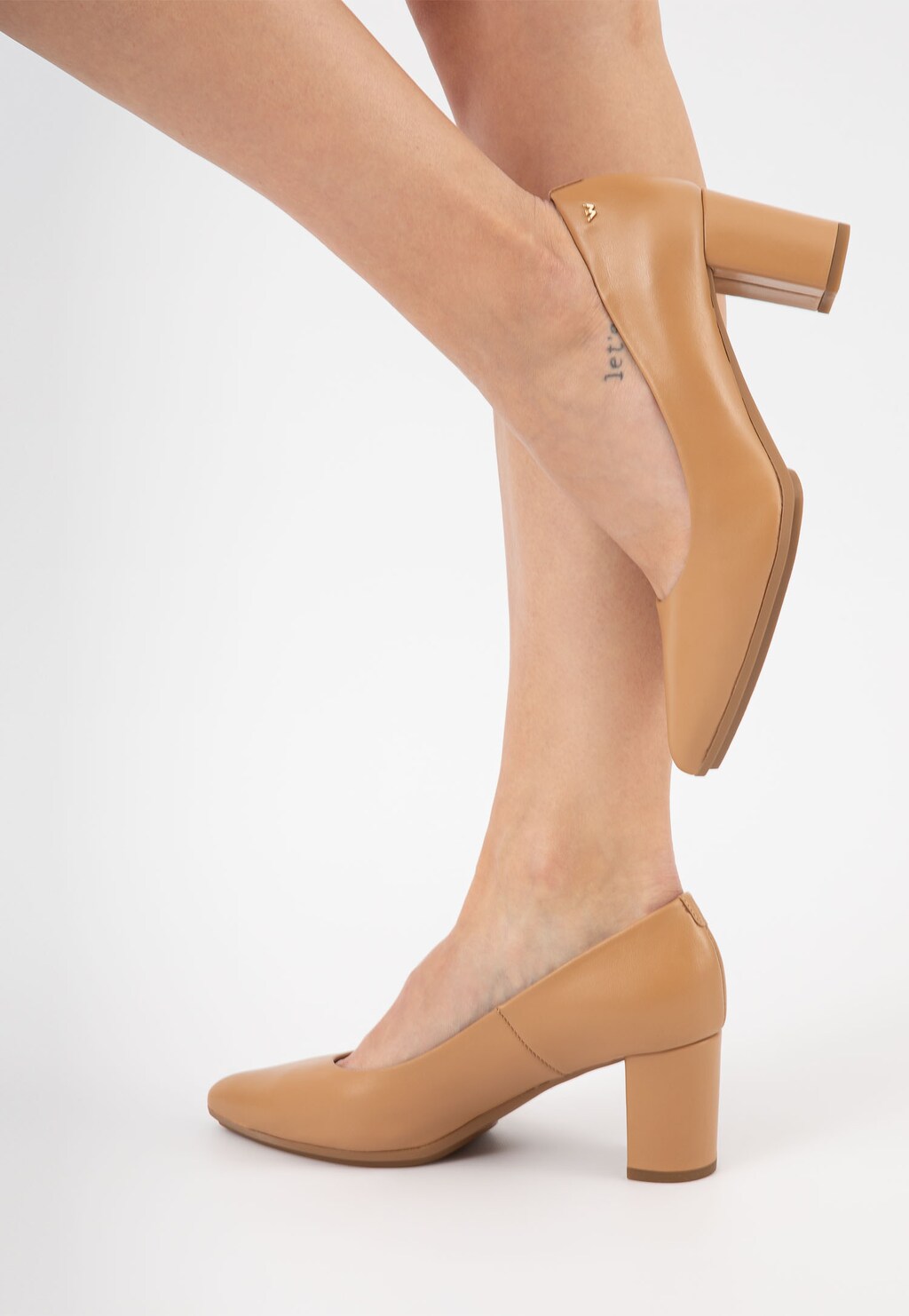 Elegantné dámske lodičky z pravej lícovej kože 35071-54 Widok 8