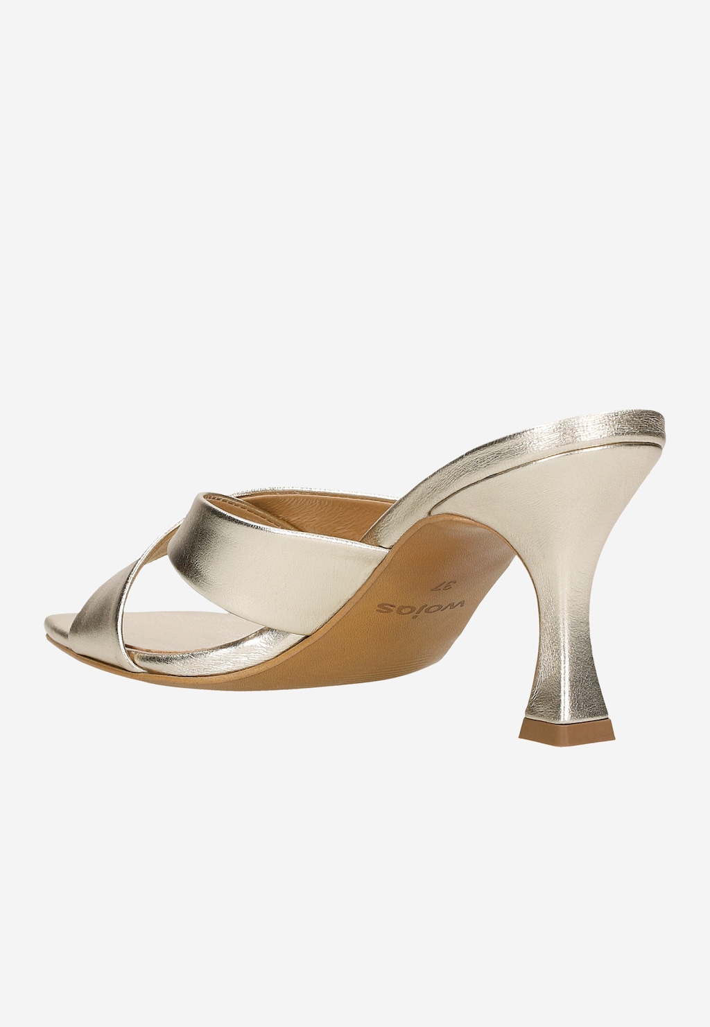 Eleganckie klapki damskie Wojas 74101-58 w kolorze złoty metalik z charakterystycznym obcasem, widok z boku ukazujący skrzyżowane paski i logo marki na podeszwie.