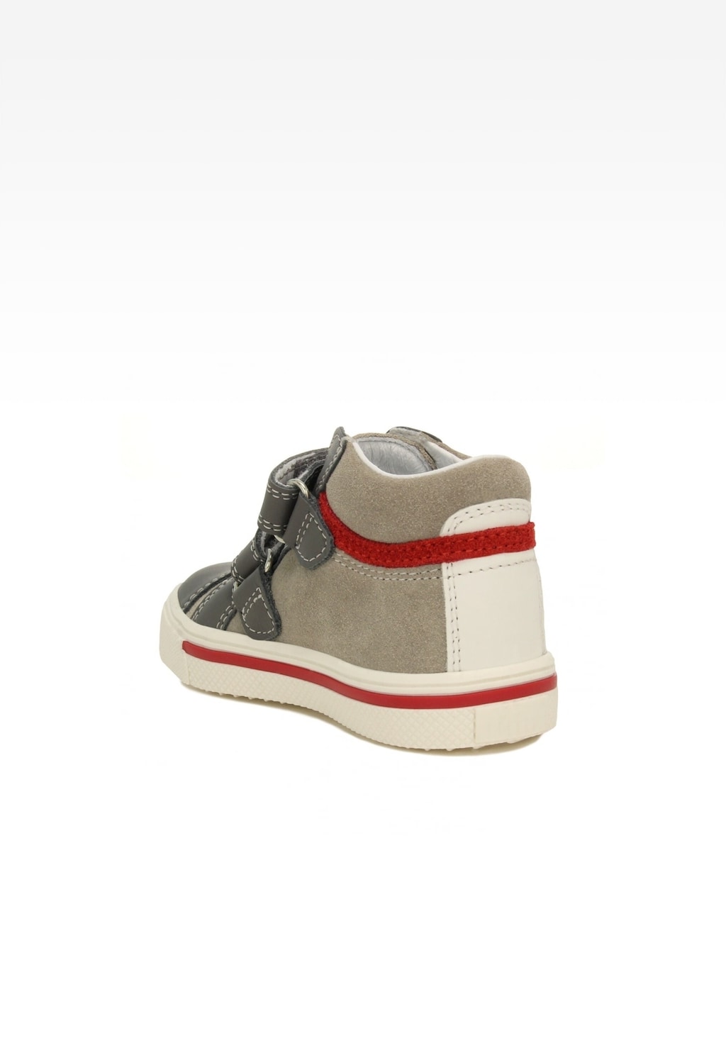 Szare sneakersy dziecięce Bartek 11812-032 z rzepem, widok z tyłu. But wykonany z zamszu, z czerwonymi akcentami i białą podeszwą.