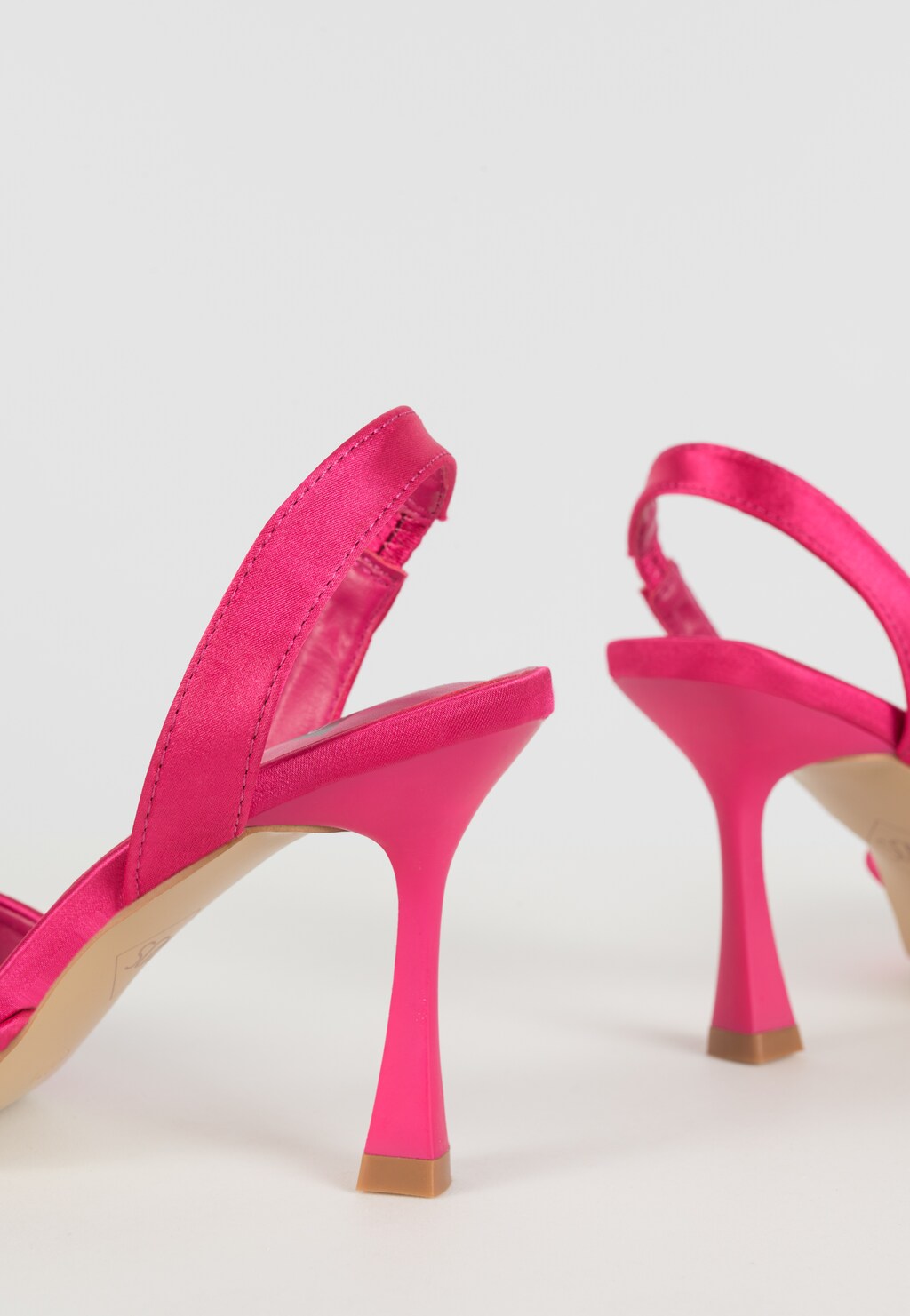 WJS różowe czółenka damskie z błyszczącą kokardką WJS35024-15 Widok 4