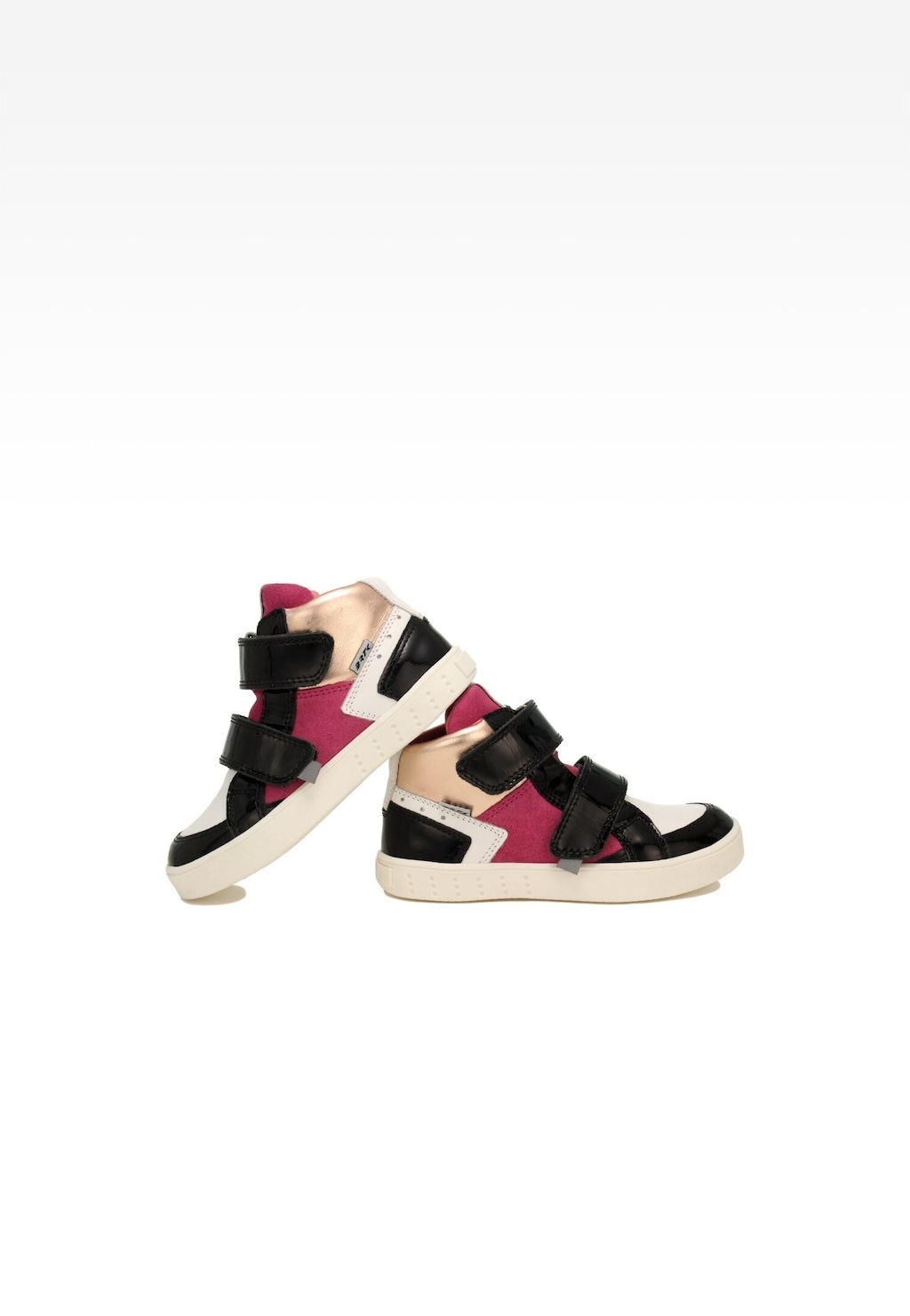 Dziewczęce sneakersy Bartek 27414-023 w biało-czarno-różowej kolorystyce z rzepami zamiast sznurówek, na kremowej podeszwie. Stylowe buty za kostkę dla dziewczynek.