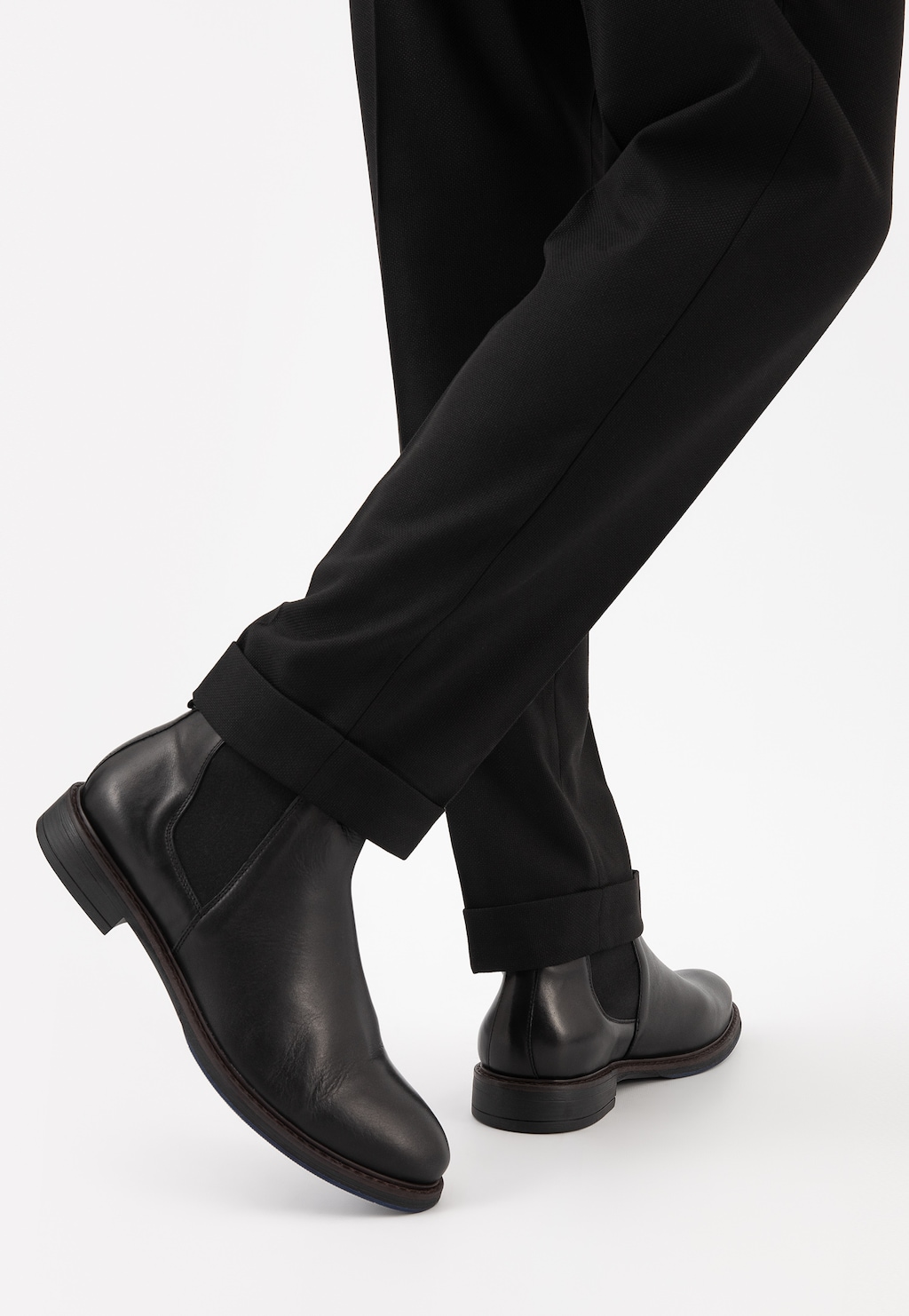 Čierne kožené pánske šnurovacie čižmy z hladkej kože 20015-51 Widok 8