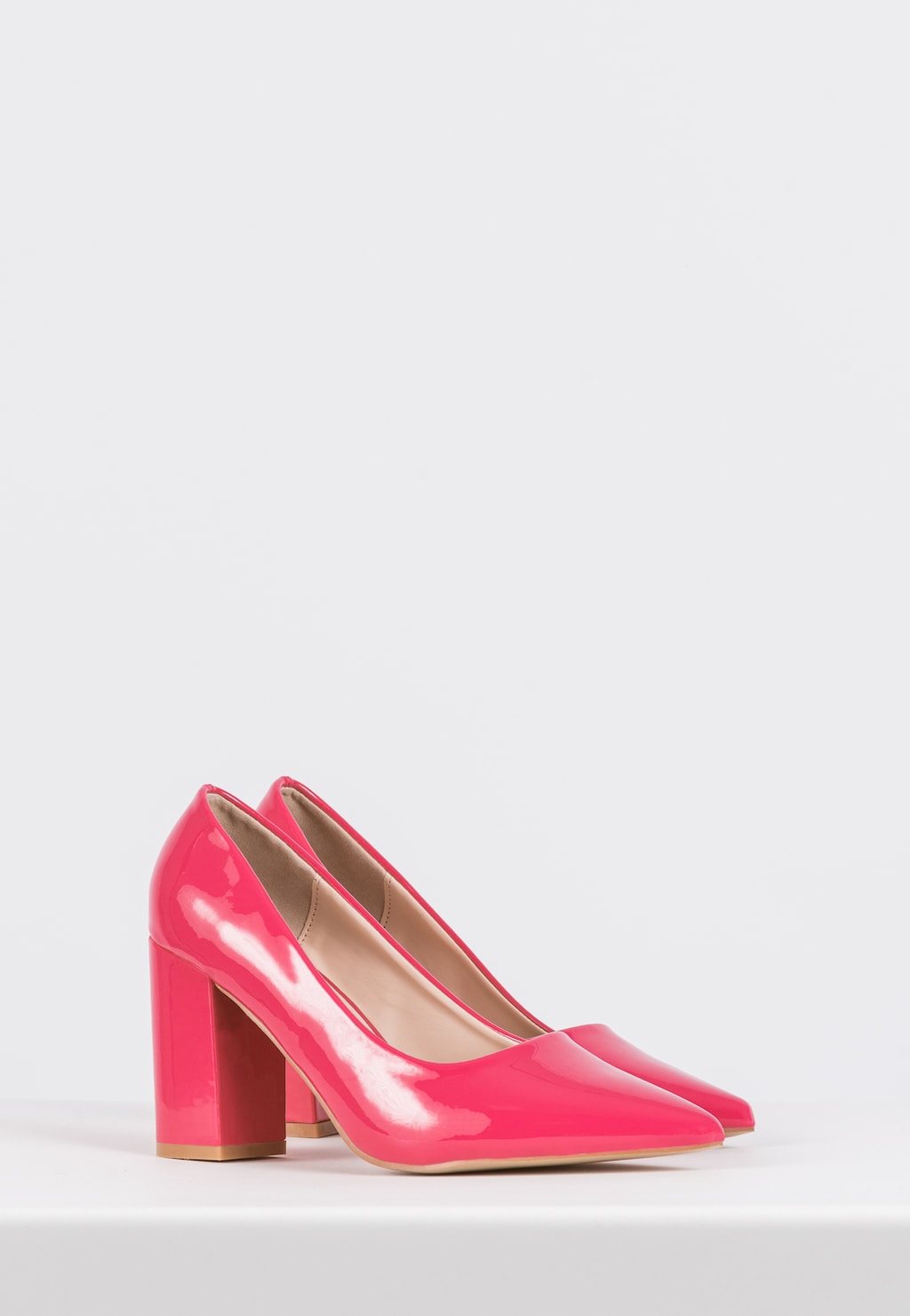 WJS neonowe różowe czółenka damskie z noskiem w szpic WJS35020-35 Widok 3