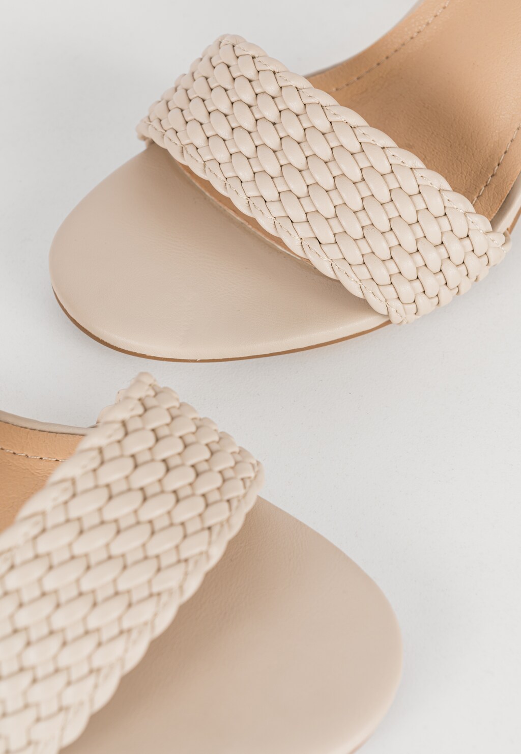 WJS beżowe sandały z plecionym paskiem WJS74081-54 Widok 5