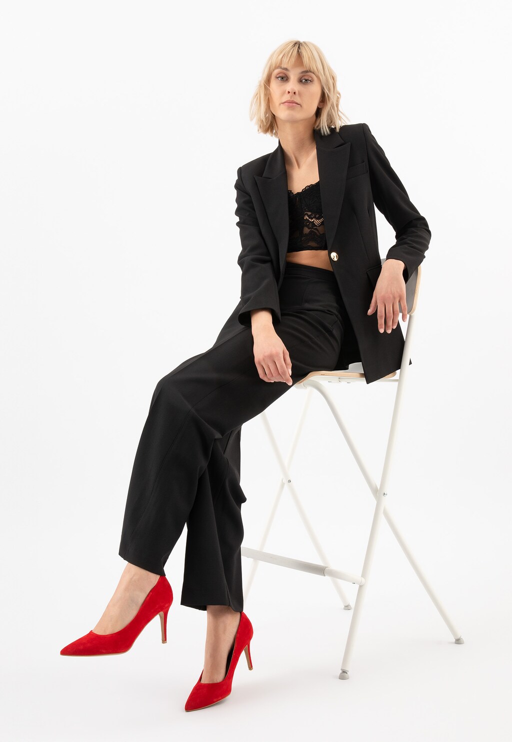 Stylowe czerwone czółenka z weluru 35093-65 Widok 7