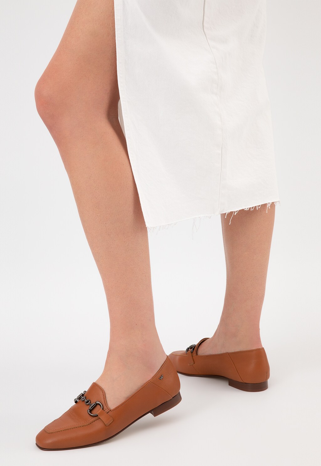 Světle hnědé dámské polobotky s kovovou ozdobou horsebit 46224-53 Widok 7