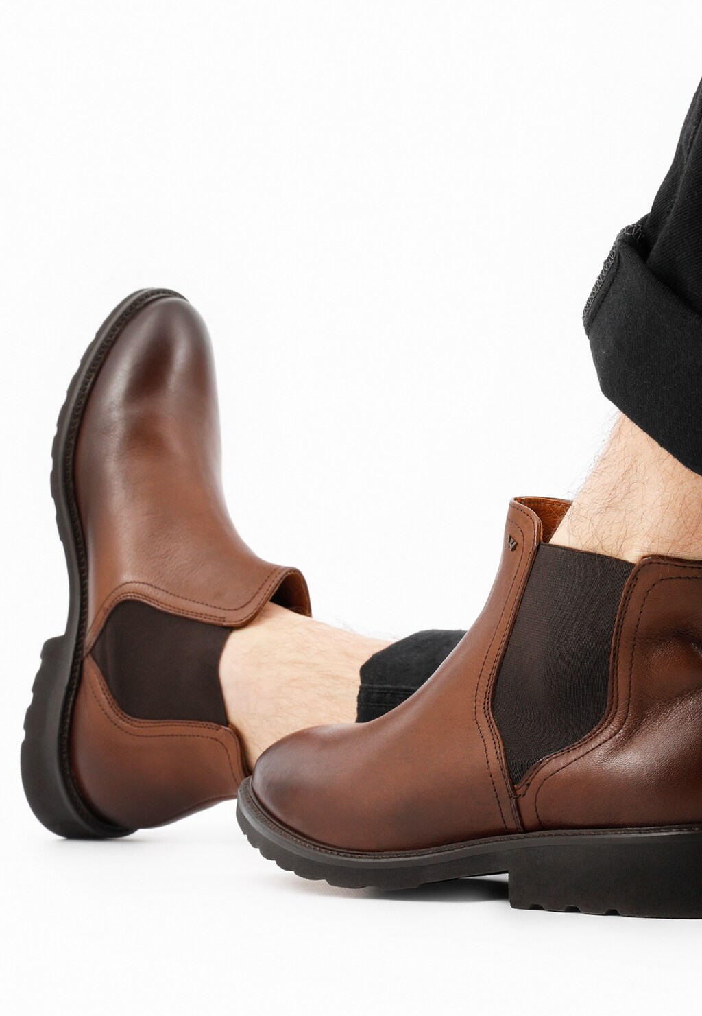 Brązowe botki męskie typu sztyblety z ozdobnie zakończoną gumą 20014-52 Widok 7