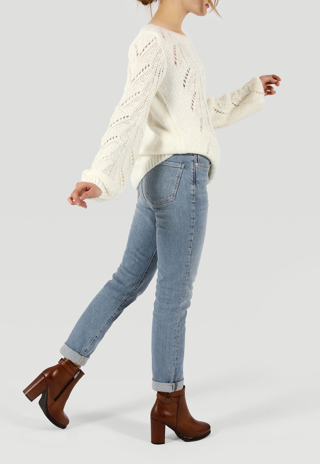 Hrejivé hnedé členkové topánky na každú príležitosť 55090-53 Widok 1