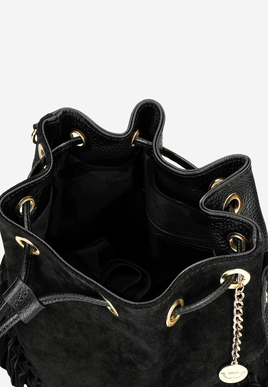 Czarna torebka Wojas model 80307-61 w stylu boho z widocznym wnętrzem, złotymi oczkami i elementami łańcuszka, wykończona frędzlami, widok z góry.