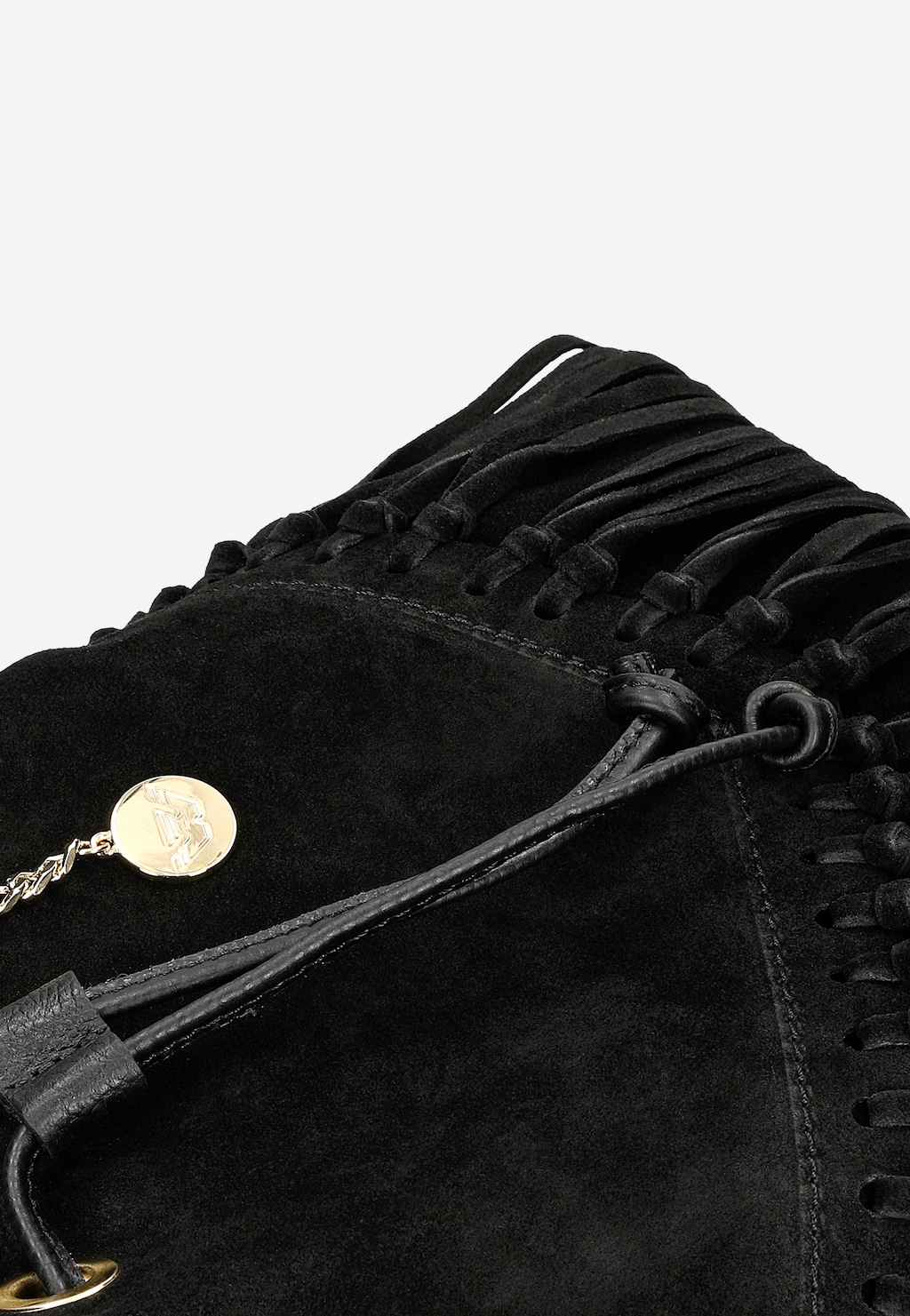 Czarna zamszowa torebka Wojas model 80307-61 w stylu boho z charakterystycznymi frędzlami, widocznym złotym medalionem z logo marki i skórzanymi elementami.