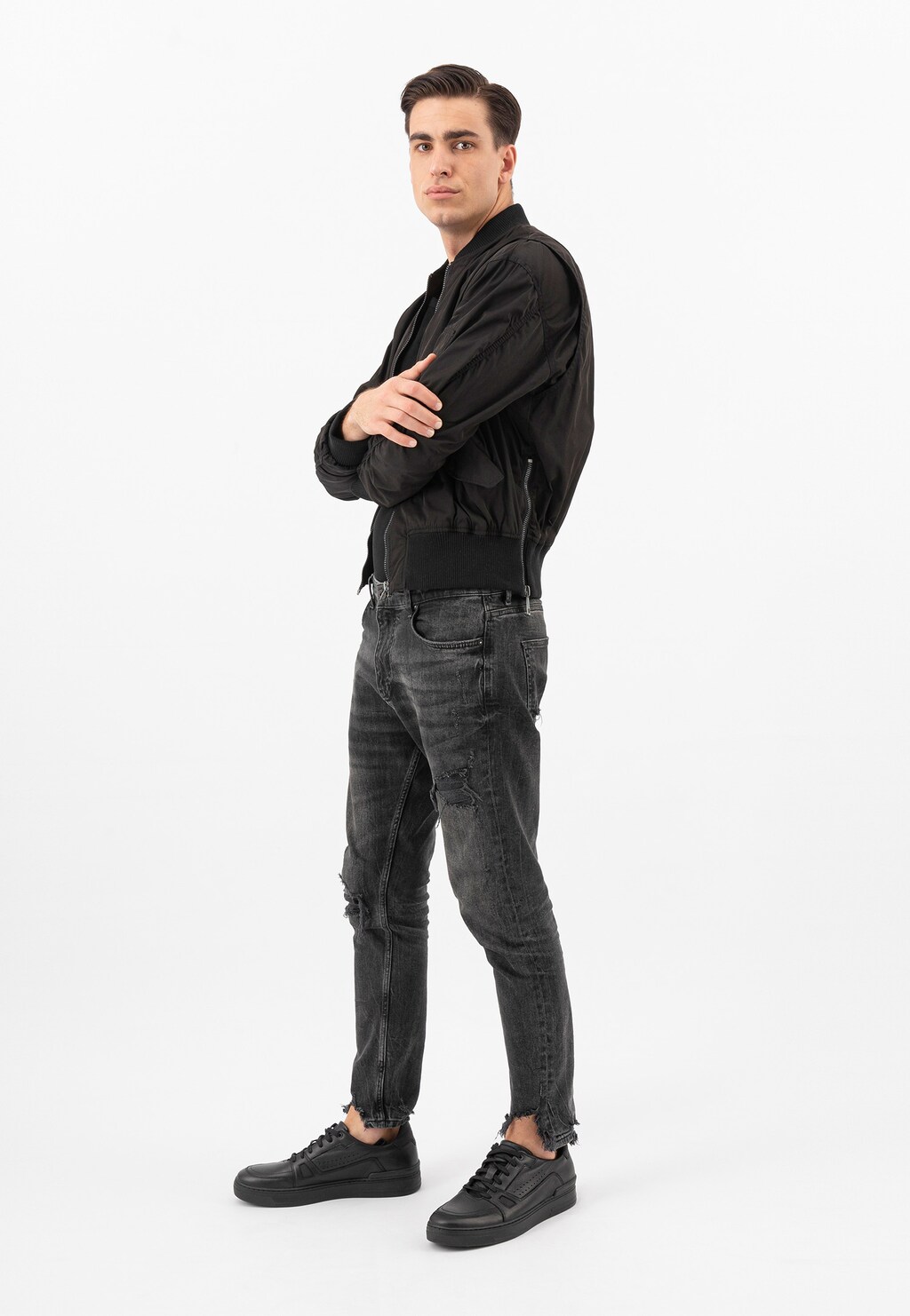 Czarne niskie trampki męskie ze skóry licowej 10131-51 Widok 7