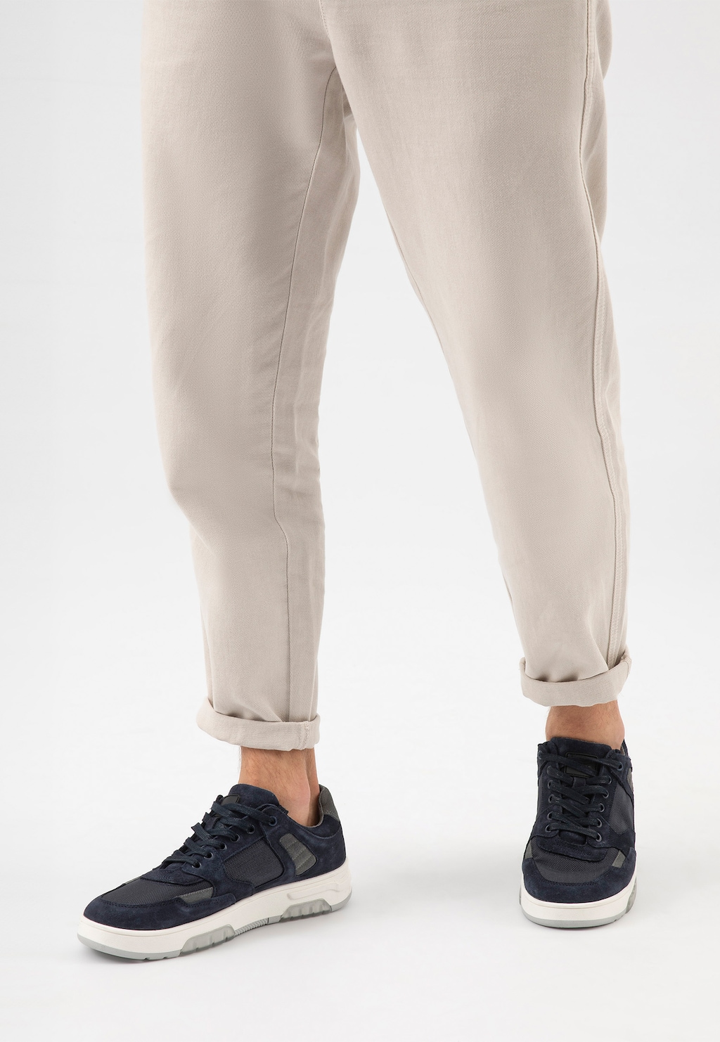 Granatowe półbuty męskie z szarymi wstawkami 10093-86 Widok 8