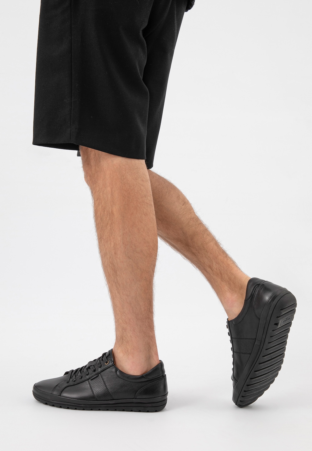 Czarne półbuty męskie typu sneakers 10147-51 Widok 7