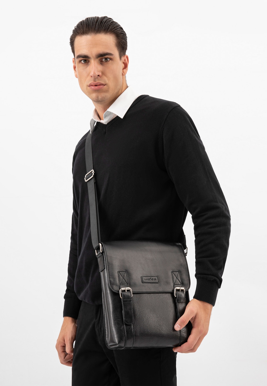 Malá čierna pánska taška z hladkej kože 80355-51 Widok 1