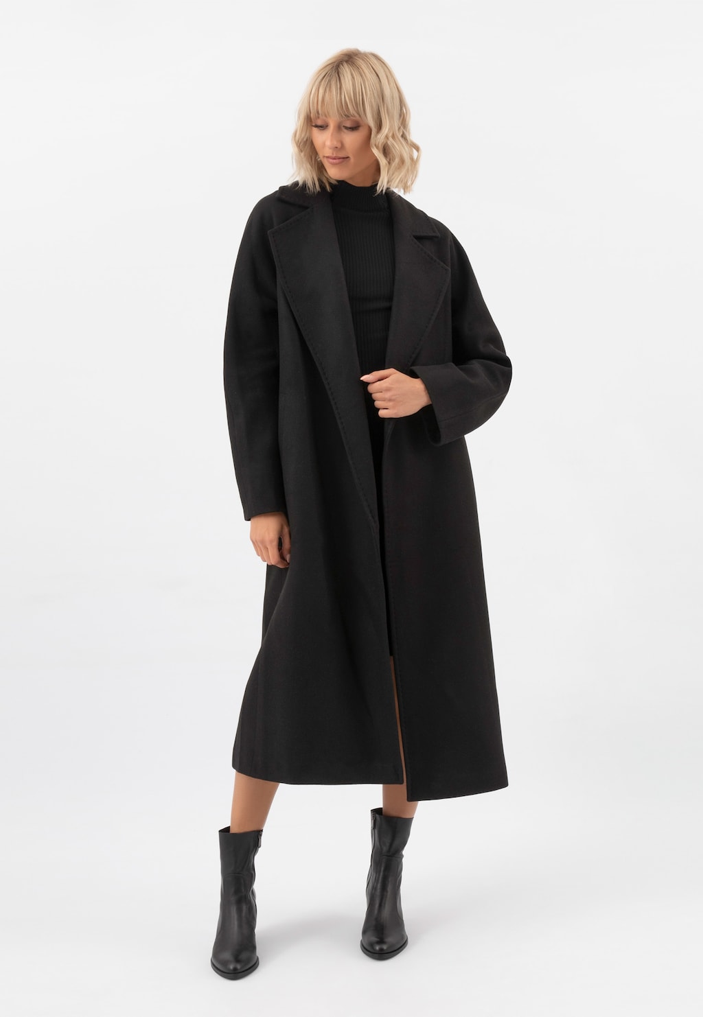 RELAKS dlhý čierny dámsky plášť R99017-41 Widok 2