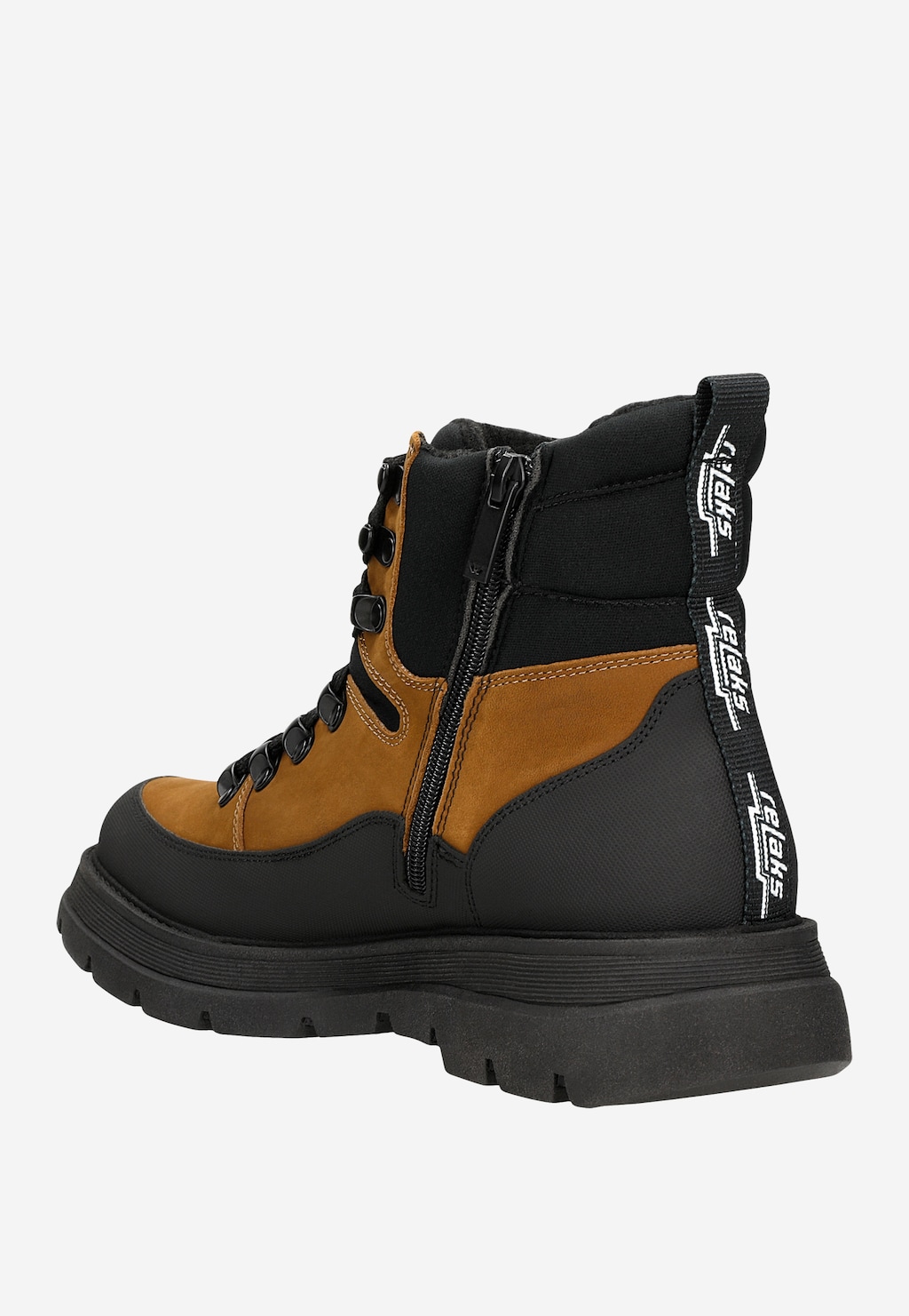 Czarny śniegowiec męski RELAKS R29000-83 z jasnobrązowymi wstawkami, bocznym zamkiem i charakterystycznym logo marki na tyle buta, widok z boku.