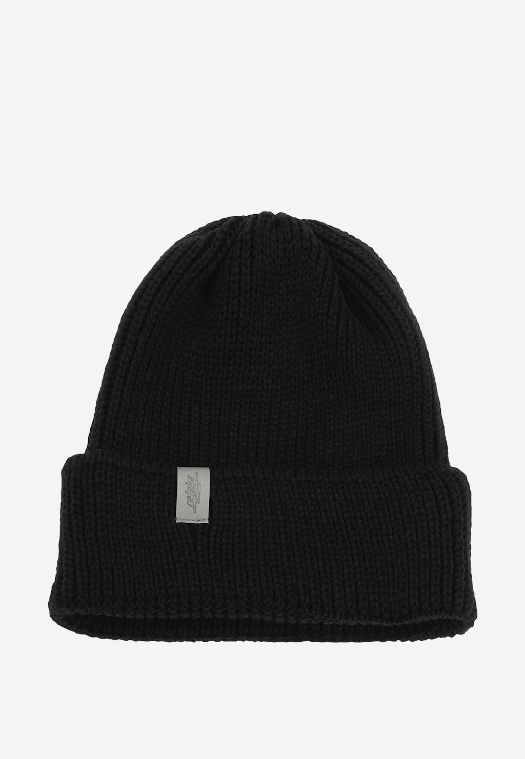 Ciepła czarna czapka męska RELAKS model R96015-81 z prążkowanej dzianiny. Podwinięty dół, ozdobiona małą metką z logo marki.
