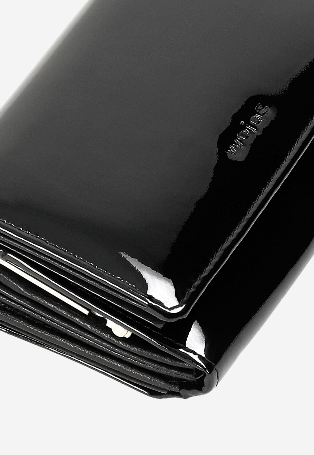 Czarny lakierowany portfel damski w średnim rozmiarze 91075-31 Widok 8