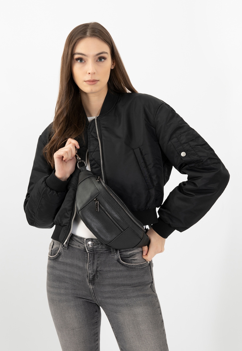 Torebka nerka w kolorze czarnym 80301-71 Widok 1