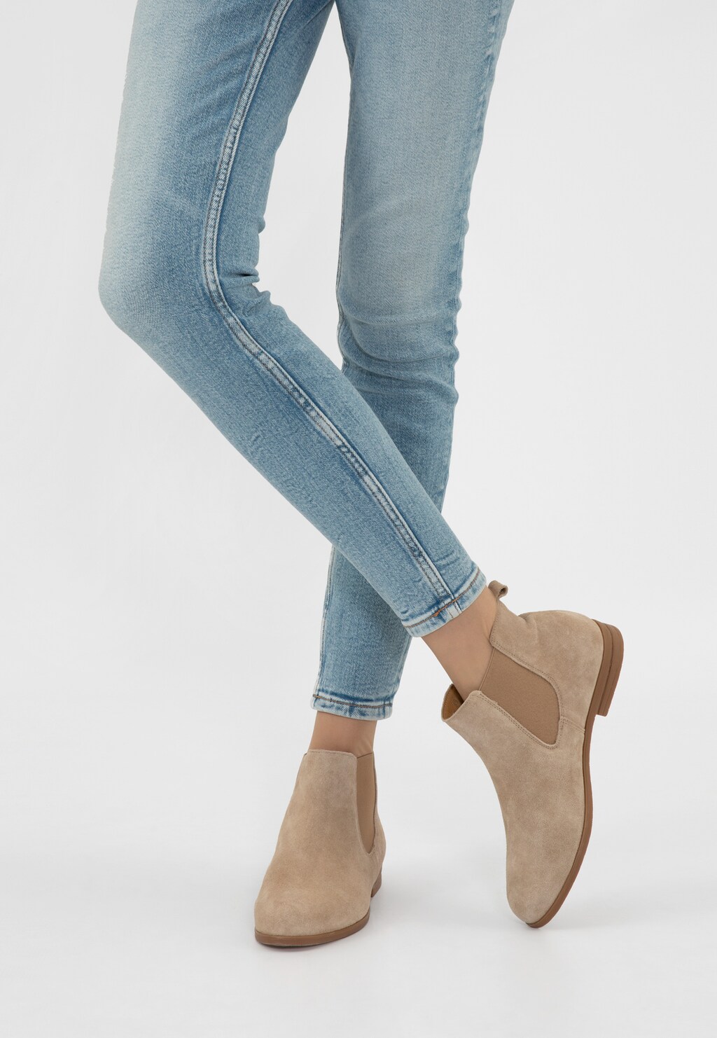 Béžové členkové čižmy z prírodnej velúrovej kože 9503-64 Widok 8