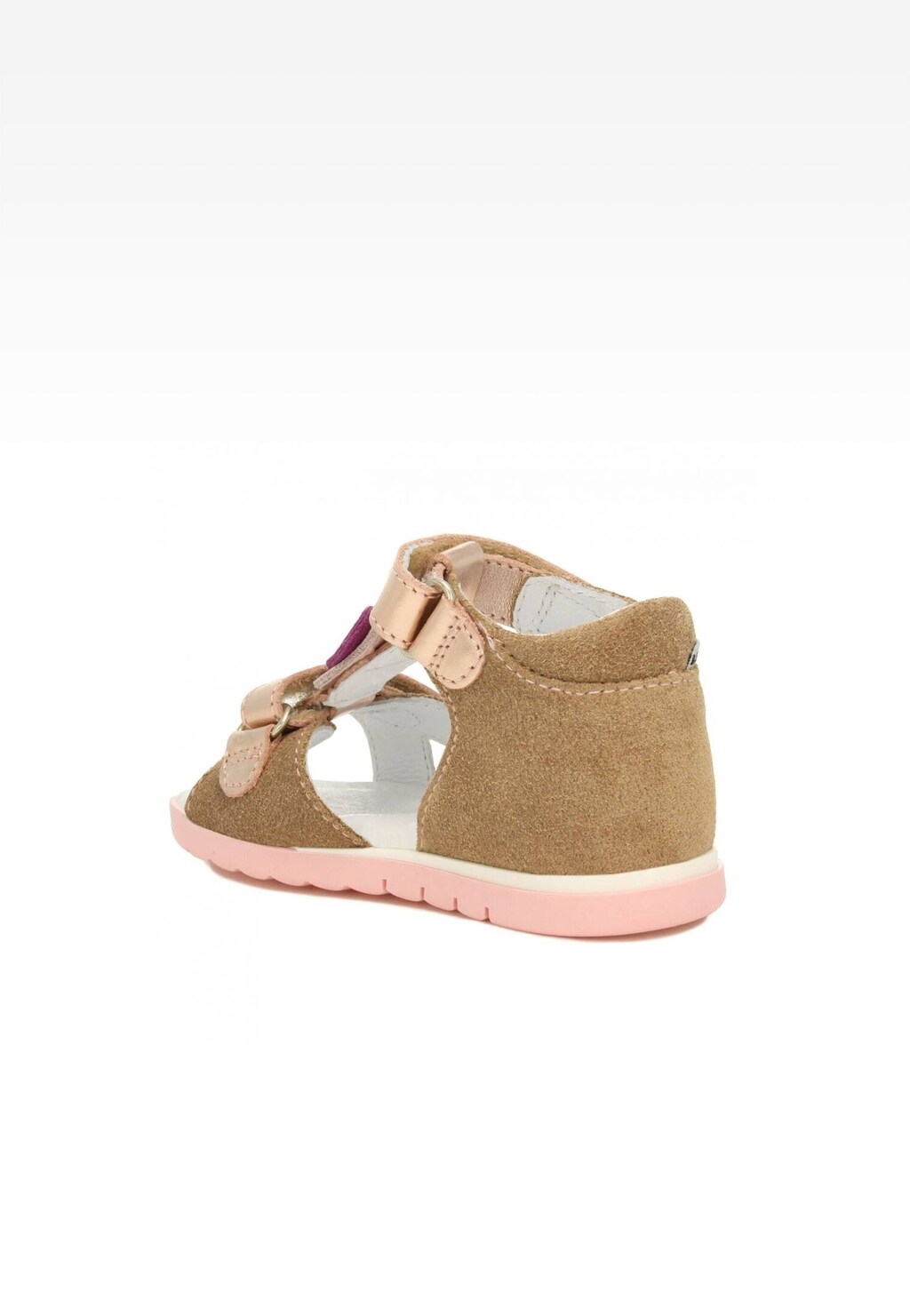 Sandały dla dziewczynki Bartek 11414010 w beżowo-złotym kolorze, z zapięciem na rzep, zdobione różowym elementem, na miękkiej różowej podeszwie.