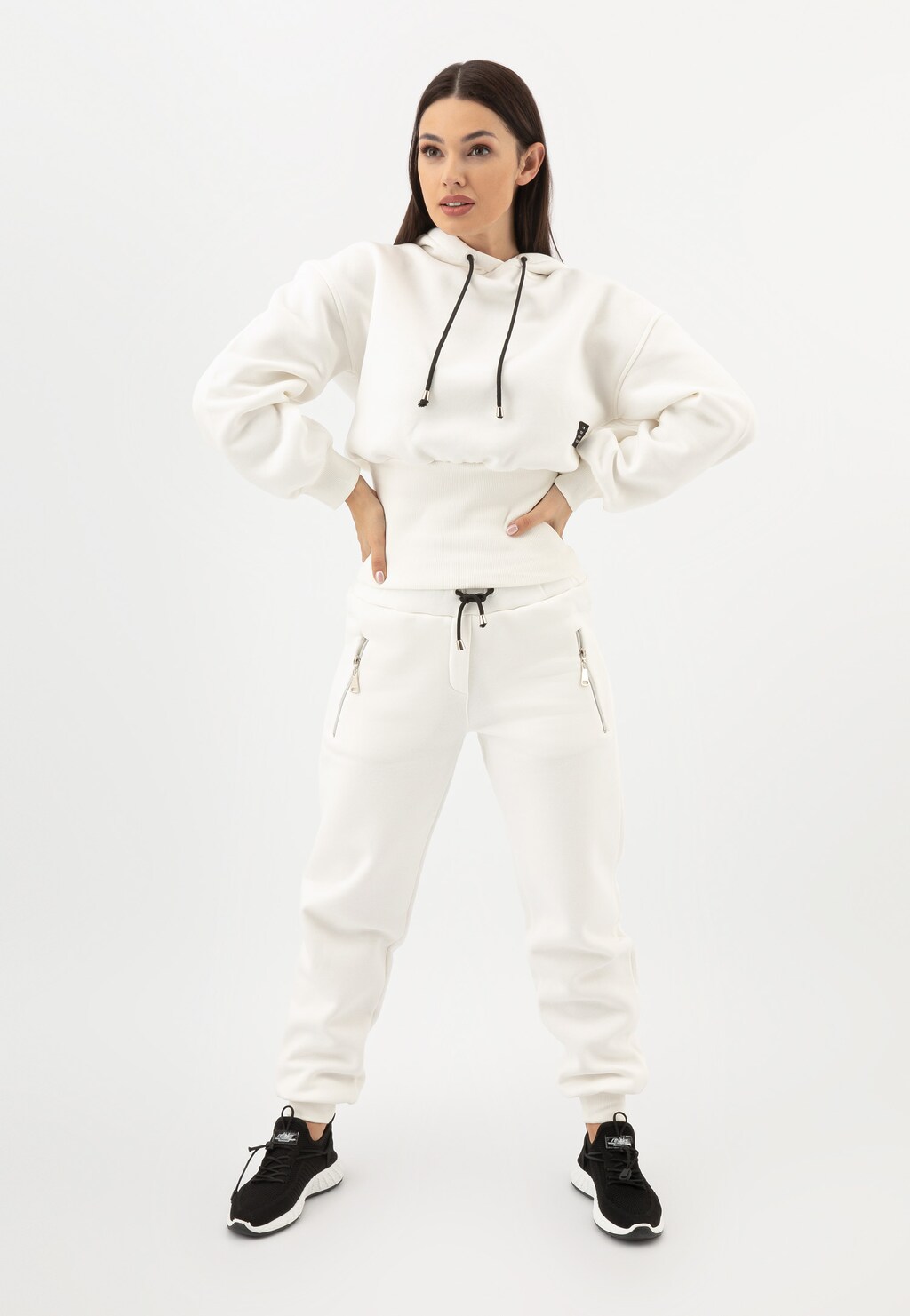 RELAKS biała bluza damska z wysokim ściągaczem R98018-19 Widok 3