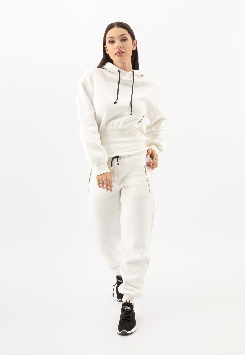 RELAKS biała bluza damska z wysokim ściągaczem R98018-19 Widok 4