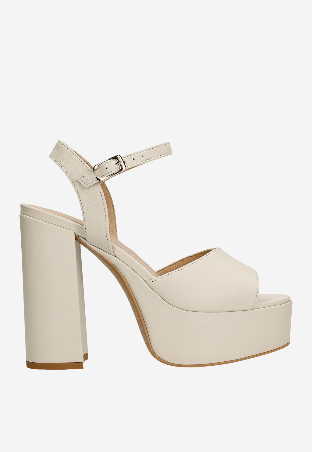 Beżowe skórzane sandały damskie Wojas model 76146-54 z masywnym obcasem i platformą, z paskiem na kostce zapinanym na złotą klamerkę, widok z boku.