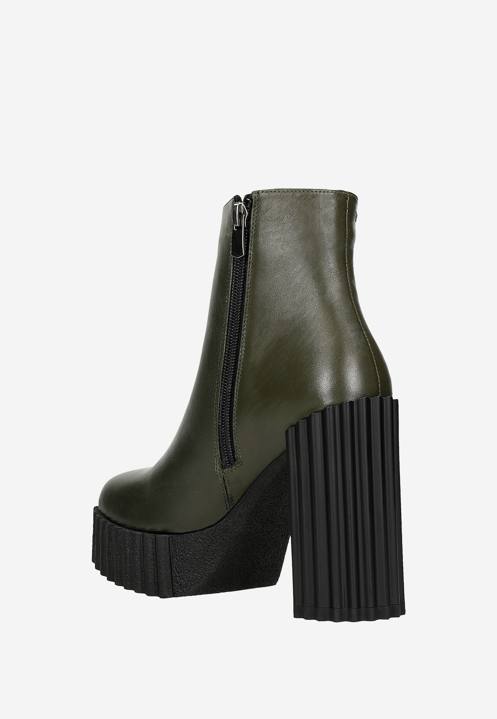 Zielone skórzane botki na karbowanej podeszwie i słupku 55173-57 Widok 4