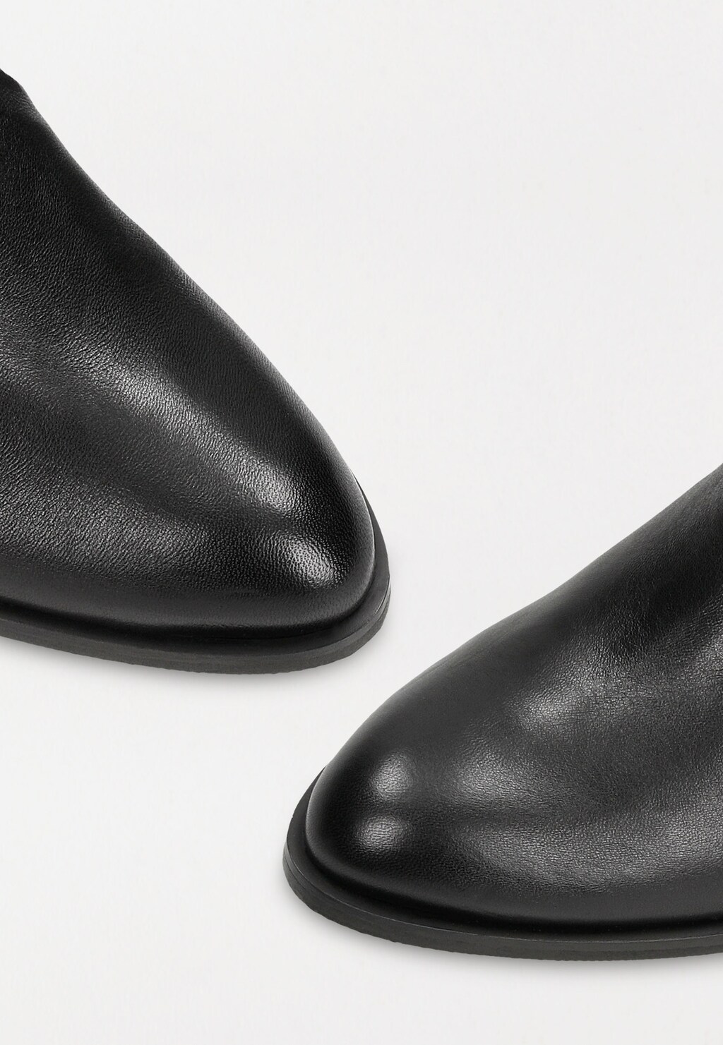 Elegantné kožené dámske členkové topánky v čiernej farbe 55168-51 Widok 5