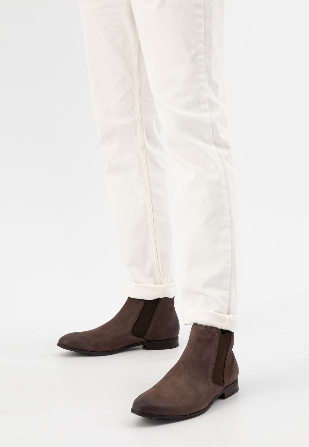 Moderné a nadčasové pánske čižmy z nubuk kože 20004-22 Widok 8