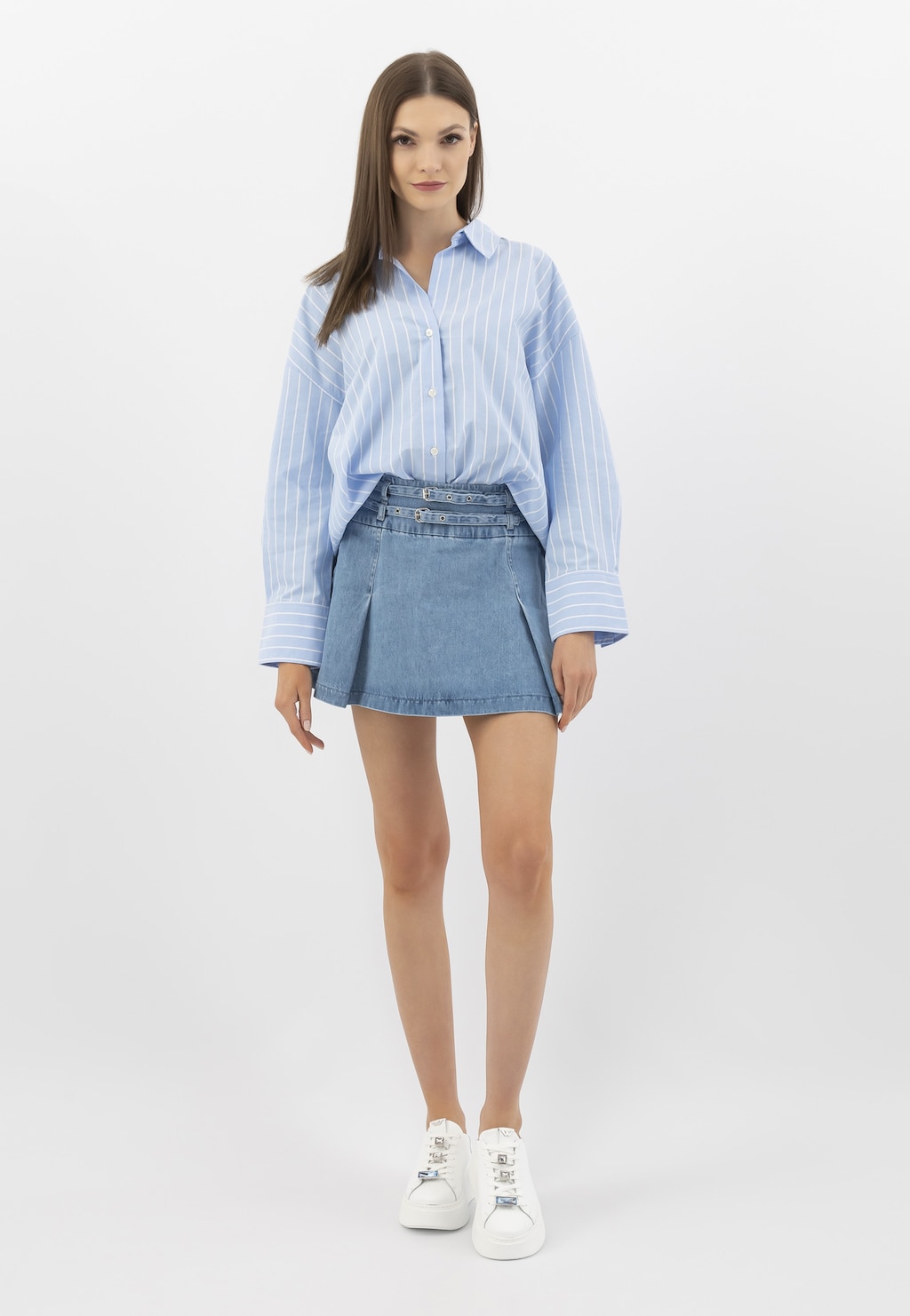 Pohodlné dámske poltopánky od značky Wojas, biela koža 46283-77 Widok 7