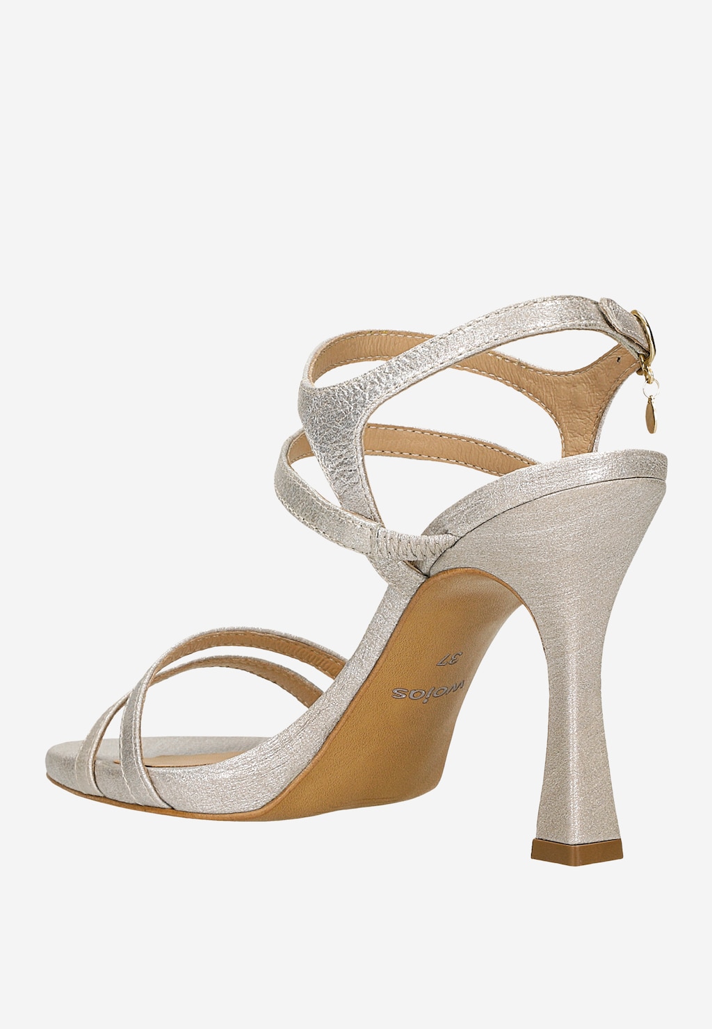 Eleganckie srebrne sandały Wojas model 76190-59 z weluru foliowanego na szpilce, z paskami krzyżującymi się na przodzie i zapięciem na kostkę z ozdobnym elementem.