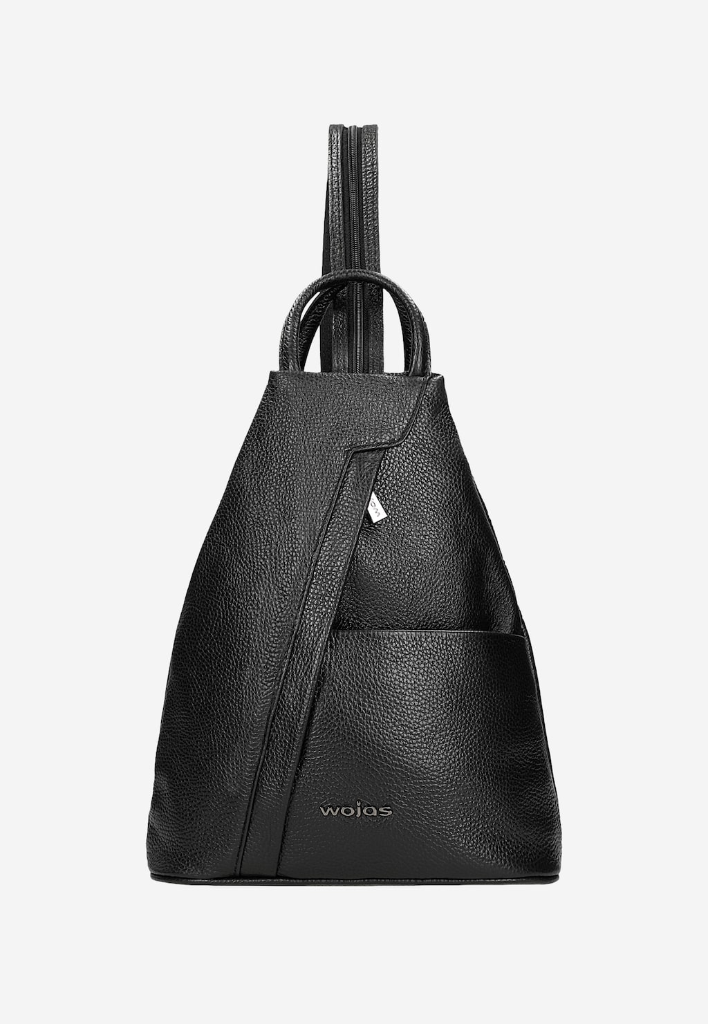 Czarny elegancki plecak Wojas model 80083-51 wykonany ze skóry licowej z widoczną fakturą, z kieszenią z przodu i ukośnym zamkiem na przedniej części.