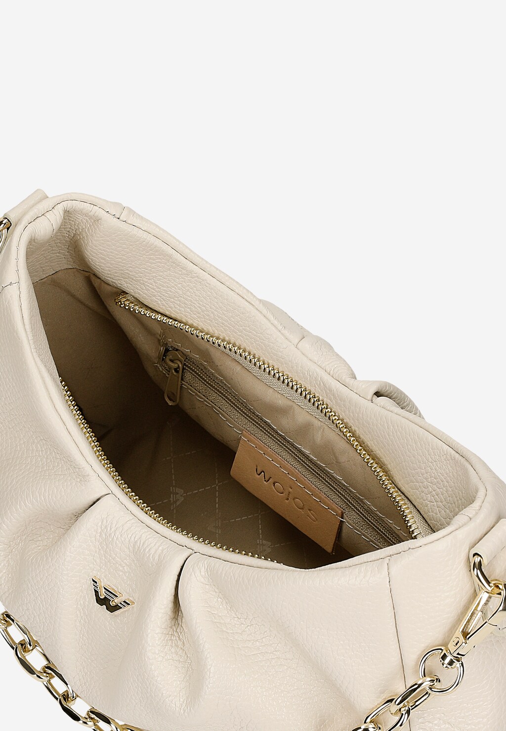 Beżowa torebka Wojas model 80319-54 z widocznym wnętrzem i wewnętrzną kieszenią na zamek. Złoty łańcuch i logo marki widoczne na zewnętrznej części torebki.