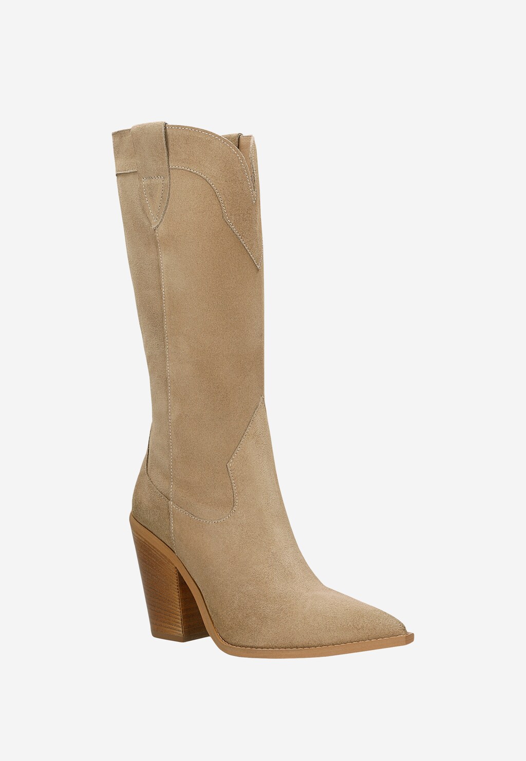 Beżowe kozaki kowbojki Wojas model 71055-64 z zamszu, na wysokim drewnianym obcasie, z charakterystycznym szpiczastym noskiem i wzorem w stylu western na cholewce.