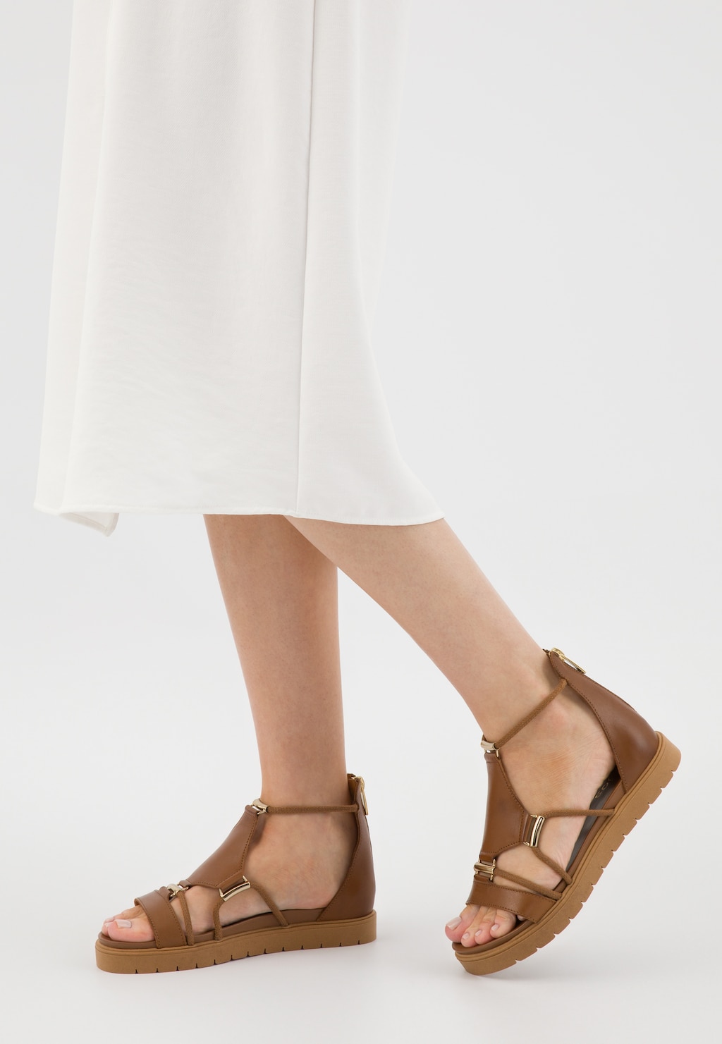 Hnedé dámske sandále z lícnej kože 76012-52 Widok 8