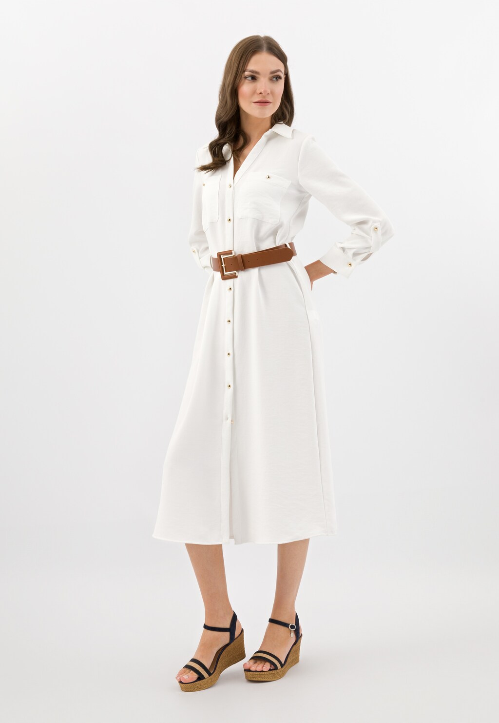 Dámske sandále na kline s pletanými tmavomodrými a béžovými remienkami 76022-86 Widok 7