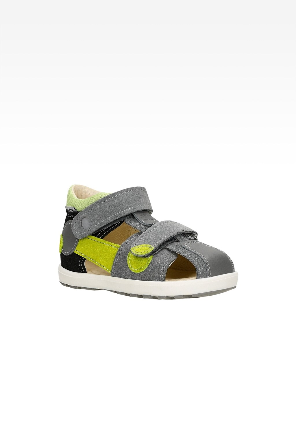 Dziecięce sandały Bartek 71179-0013 dla chłopców w kolorach czarno-szaro-zielonym, z podwójnymi rzepami, przeznaczone do nauki chodzenia, widok z boku.