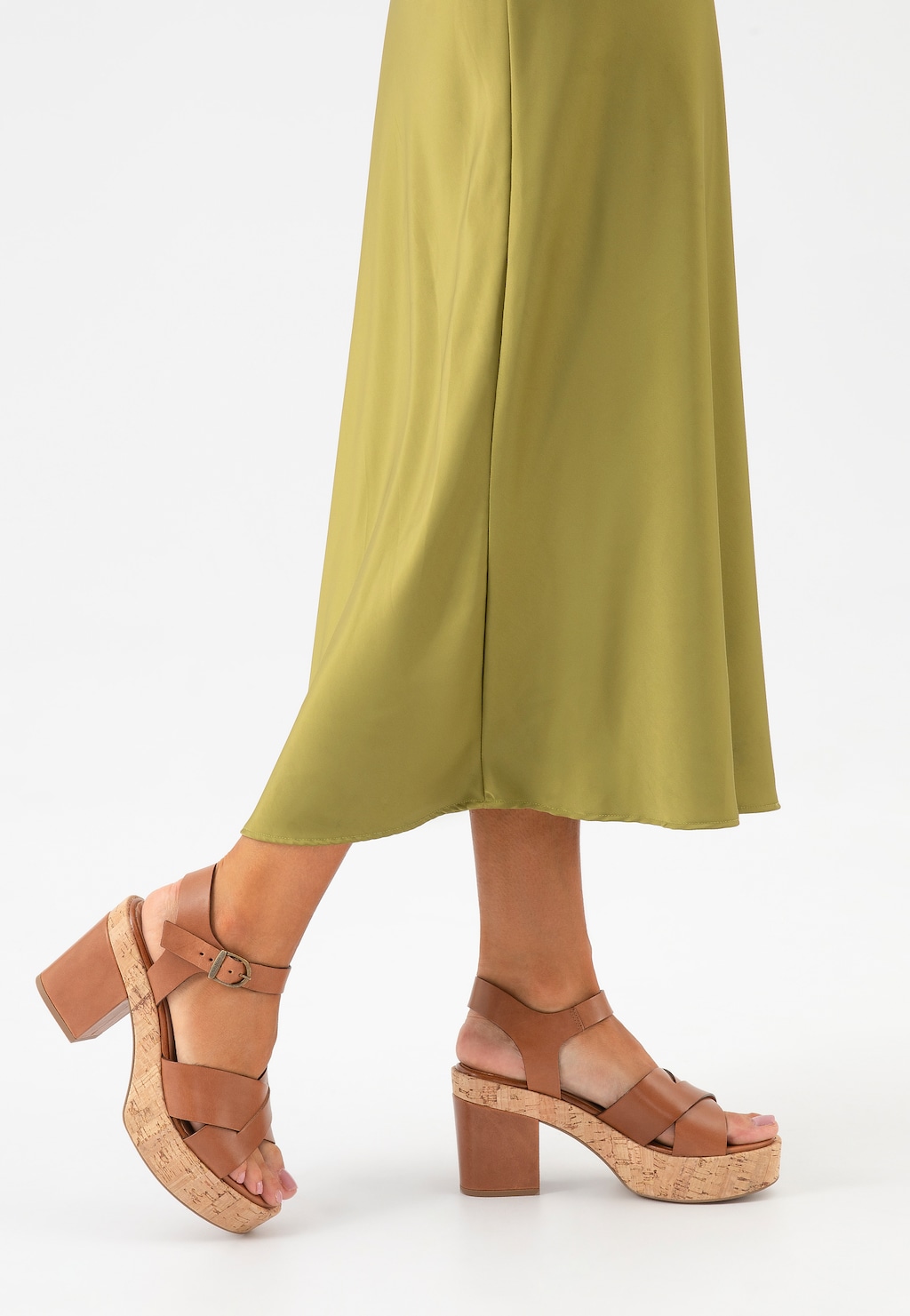 Hnědé masivní sandály na sloupku 76175-52 Widok 8