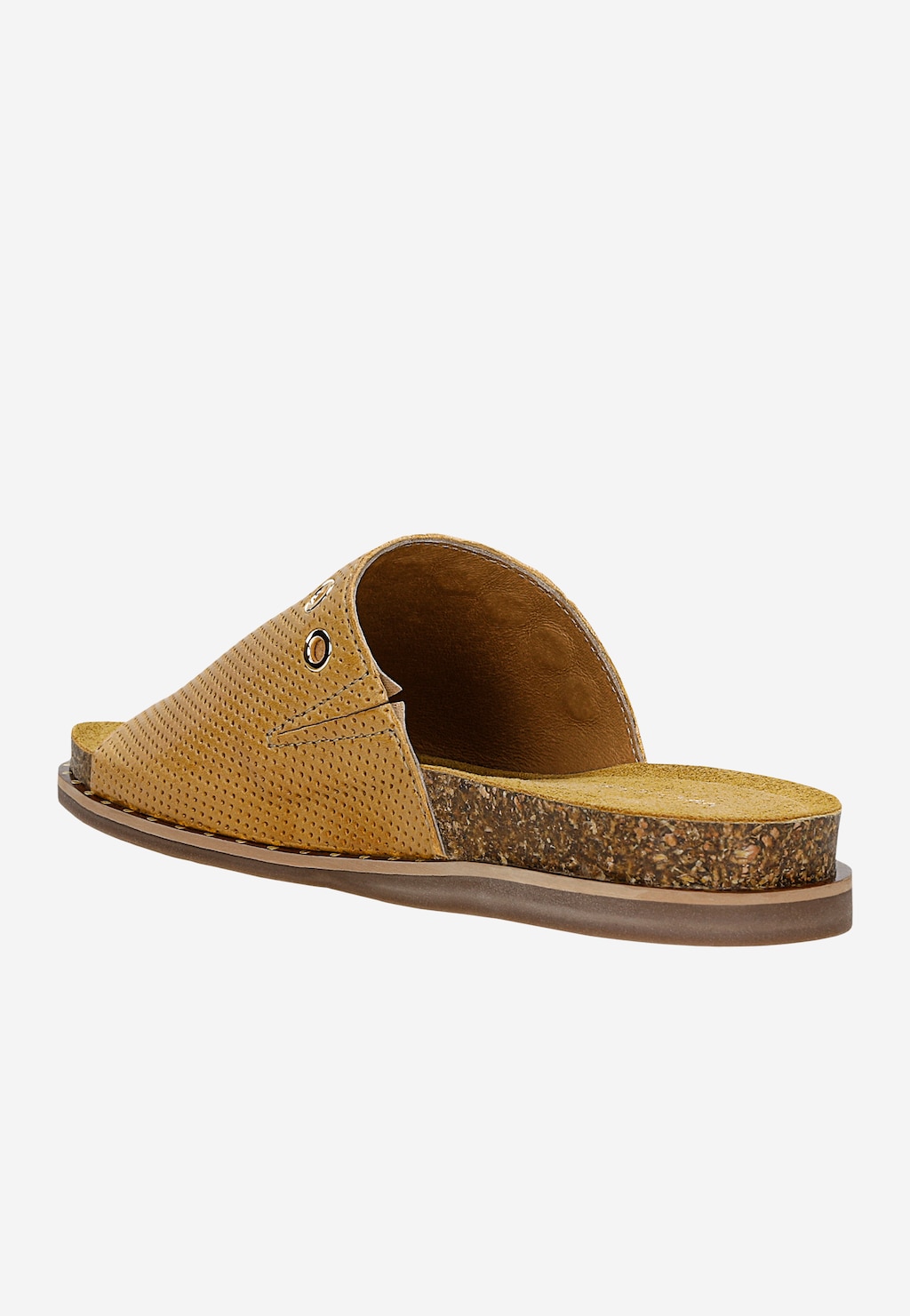 Wygodne klapki damskie Wojas model 74028-54 w kolorze karmelowym, z perforowanej skóry, na korkowej podeszwie, widok z boku ukazujący anatomiczny kształt.