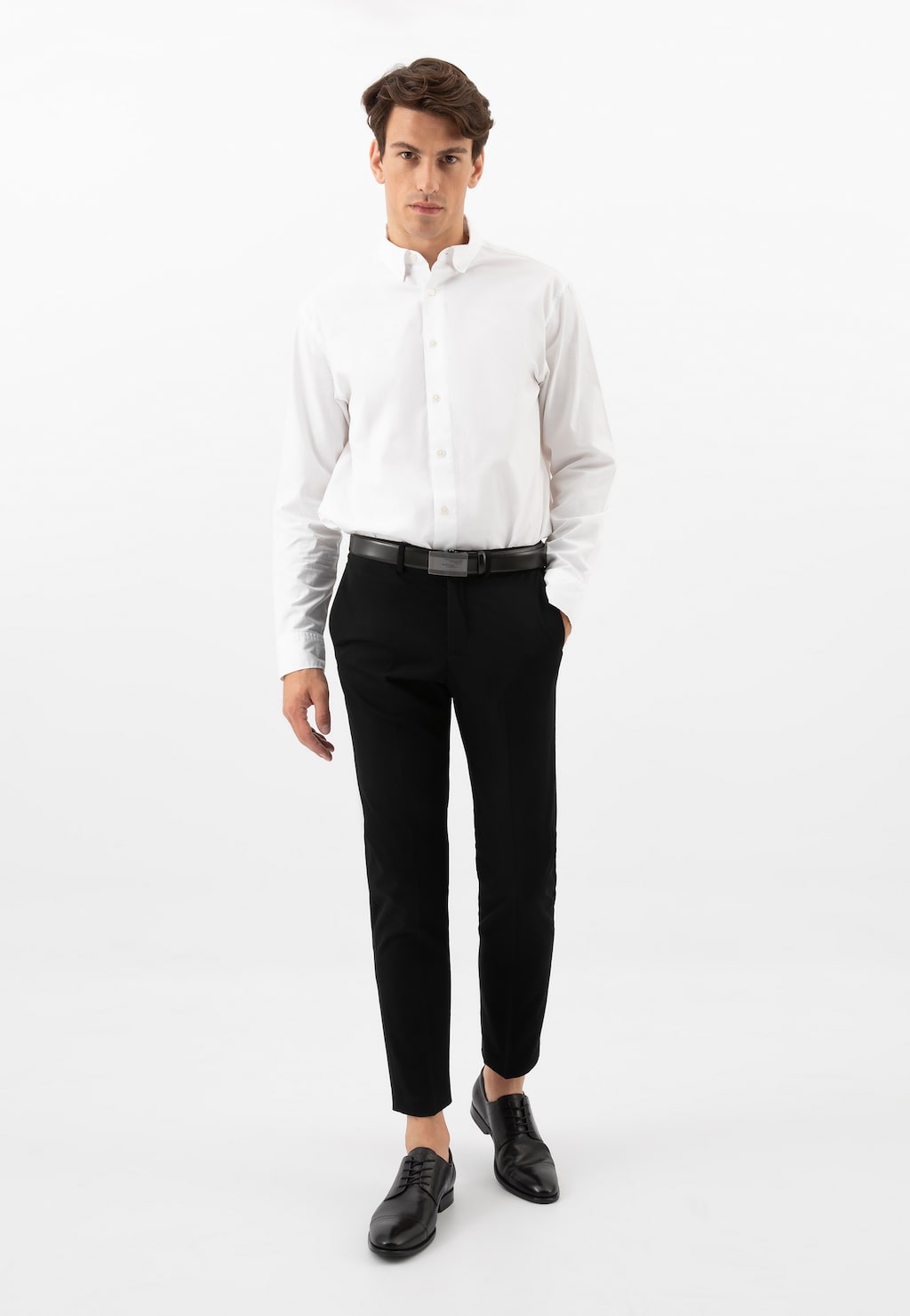 Elegantné kožené poltopánky s ozdobným šitím 10223-51 Widok 7