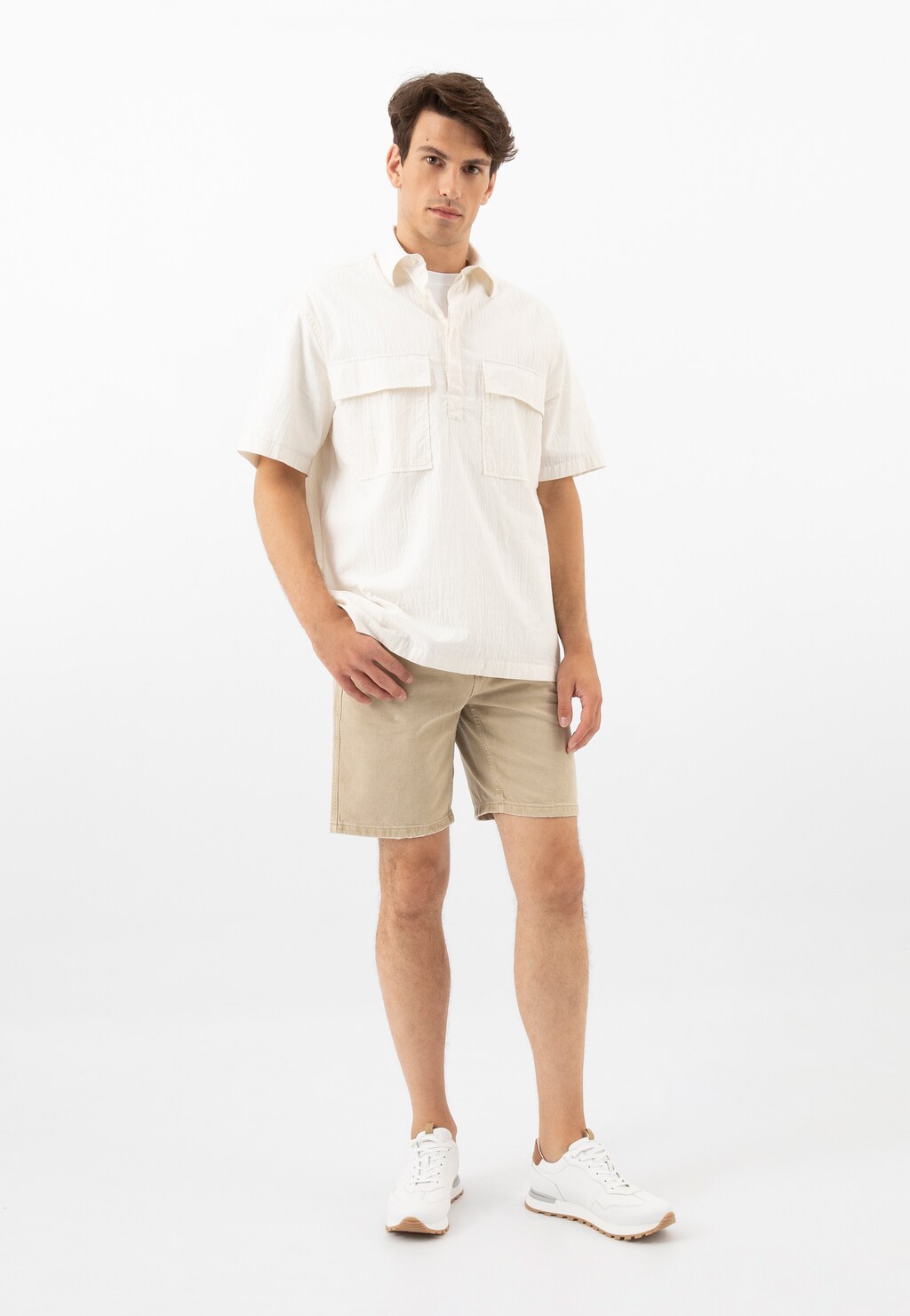 Biele pánske tenisky s jasne hnedými detailami  10201-59 Widok 10