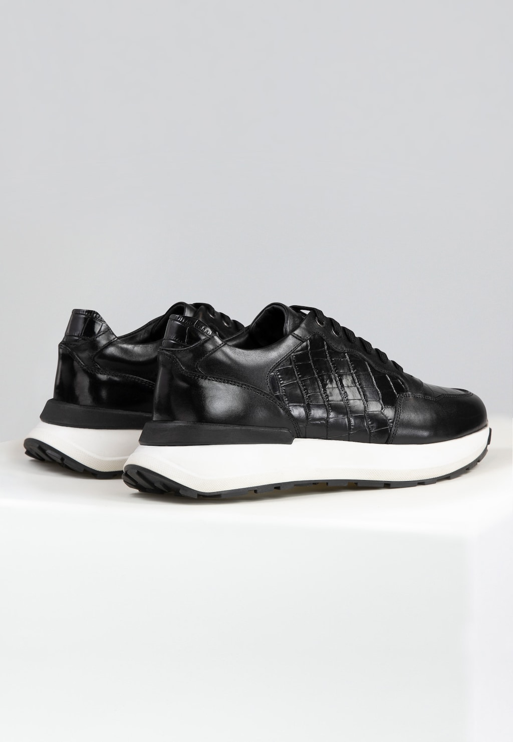 Černé pánské sneakersy PREMIUM s embosováním 10214-51 Widok 2