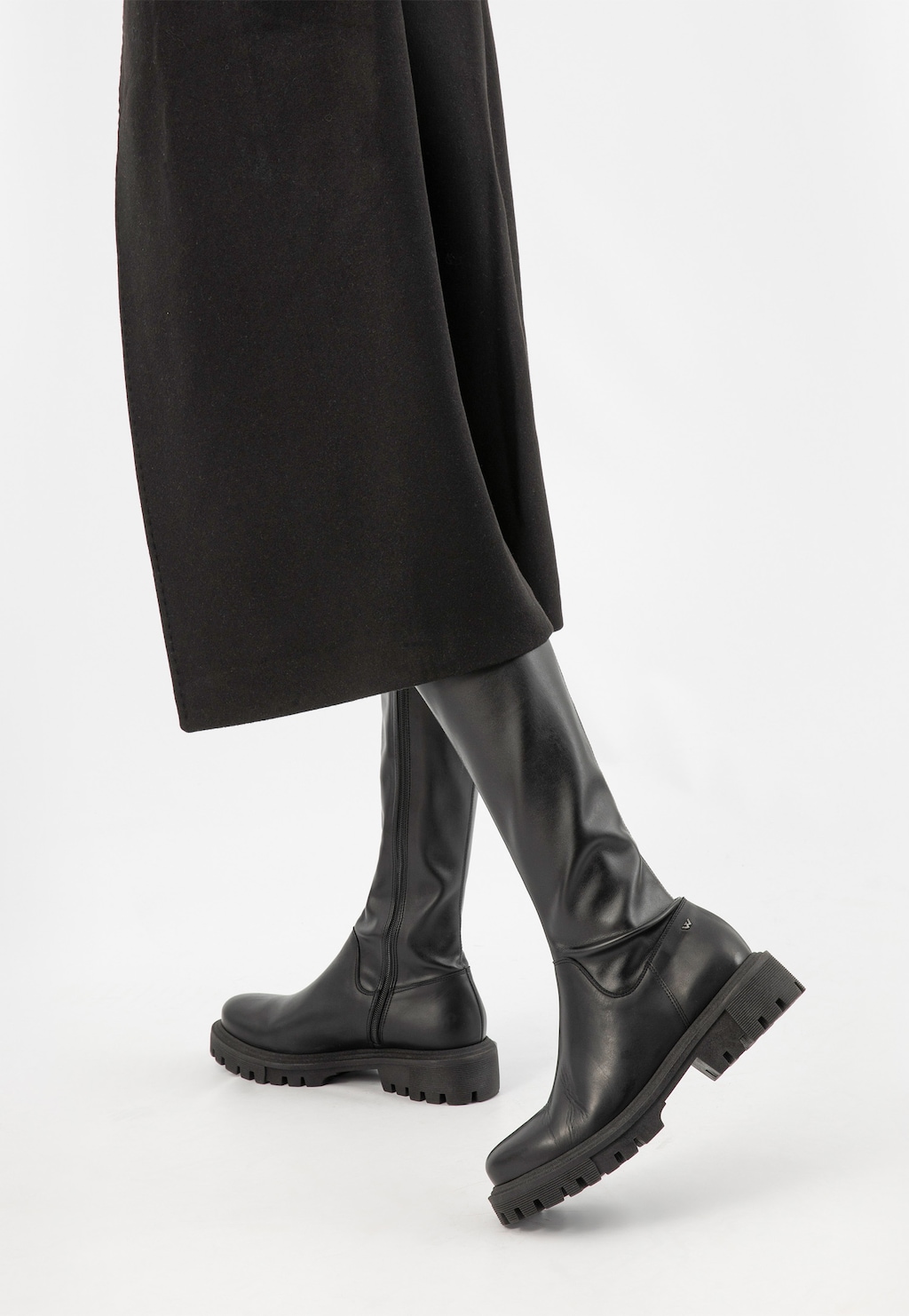 Dámske čierne kožené čižmy po kolená 71049-81 Widok 7