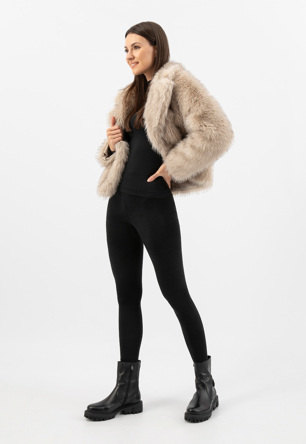 Černé dámské kožené boty 55267-51 Widok 1