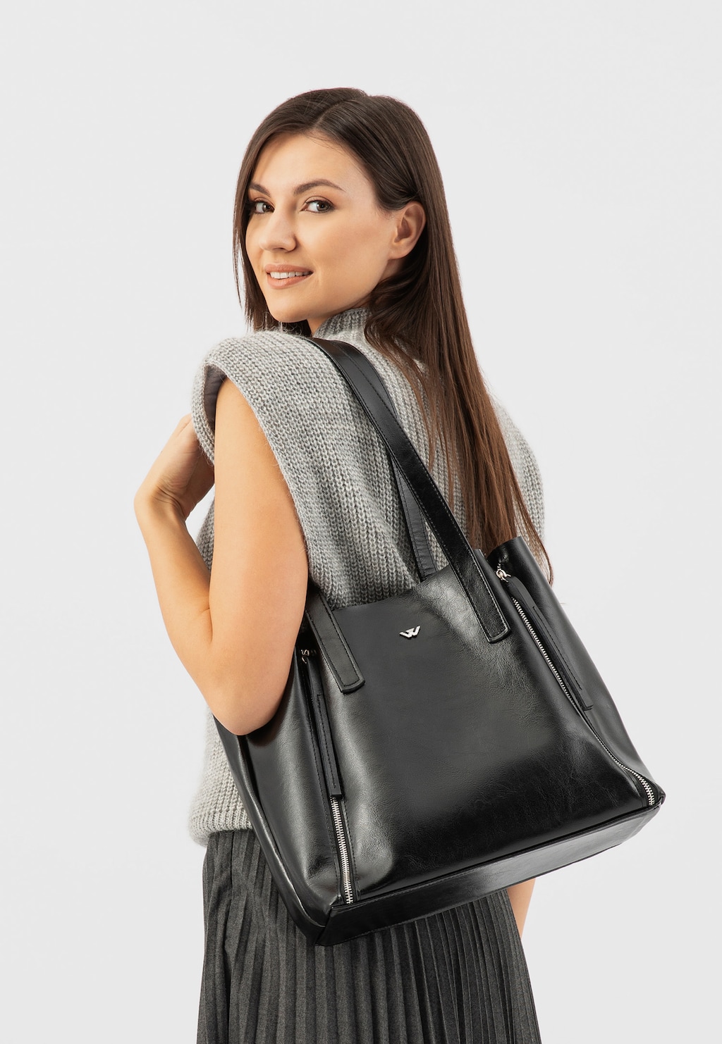 Veľká čierna kožená dámska shopperka 80425-51 Widok 1